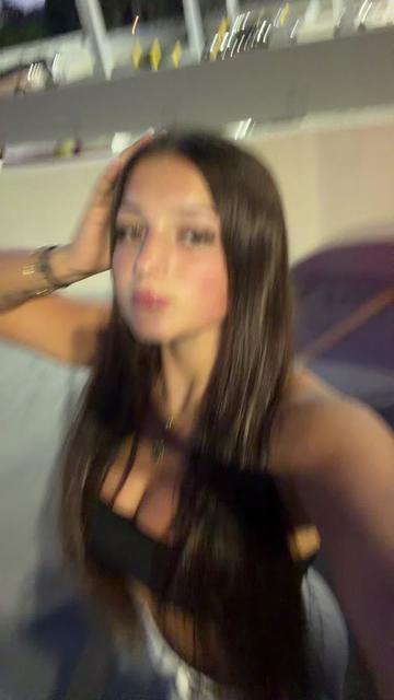@babyyraebae