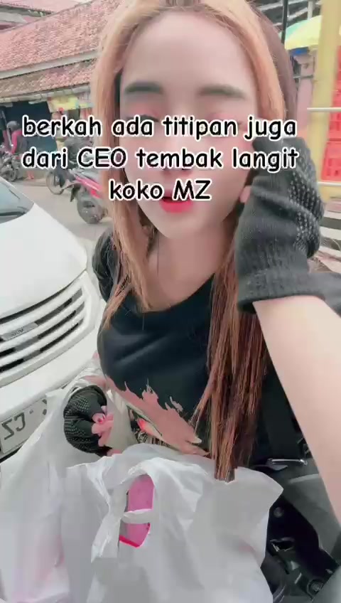 @Mz