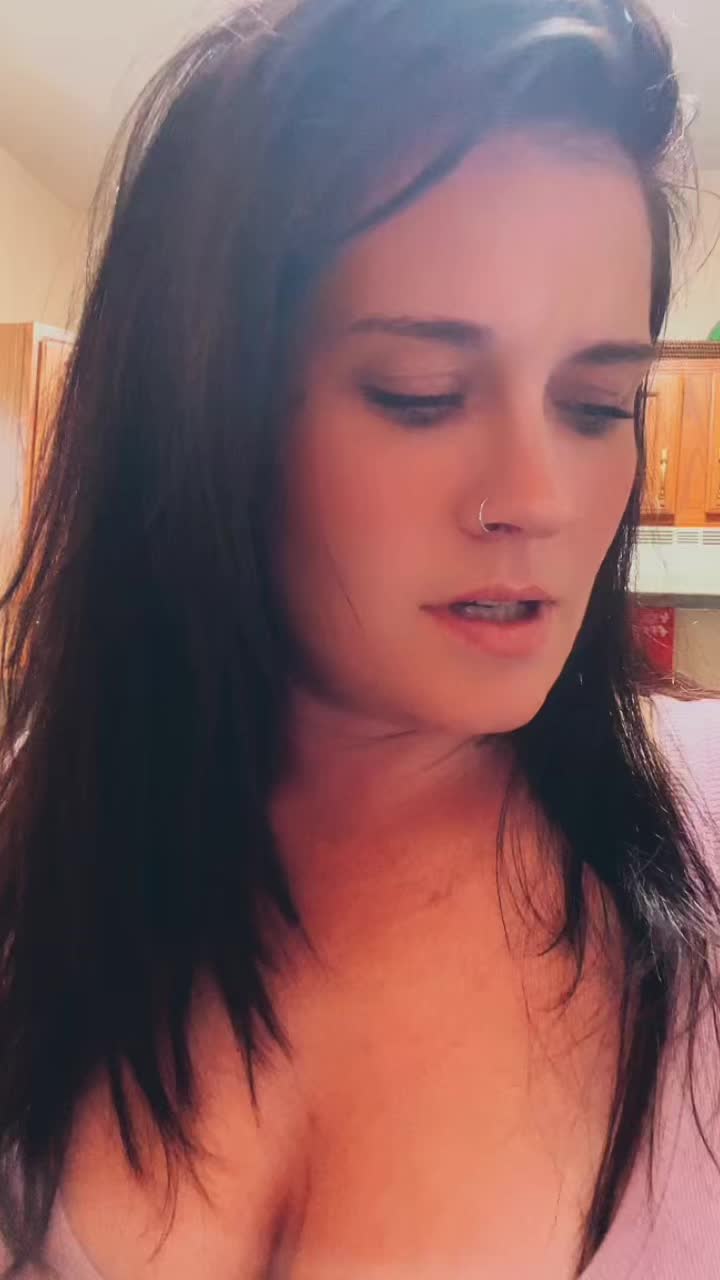 @ℭ𝔥𝔢𝔯𝔶𝔫♡