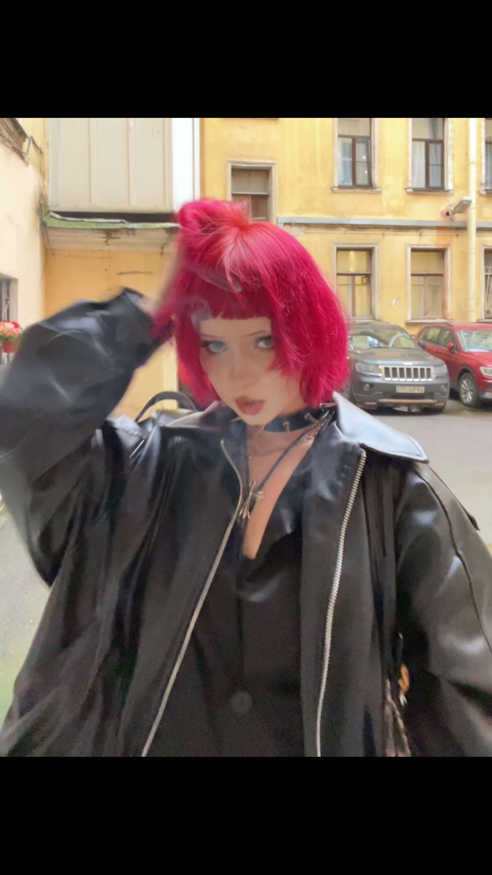 @🕷