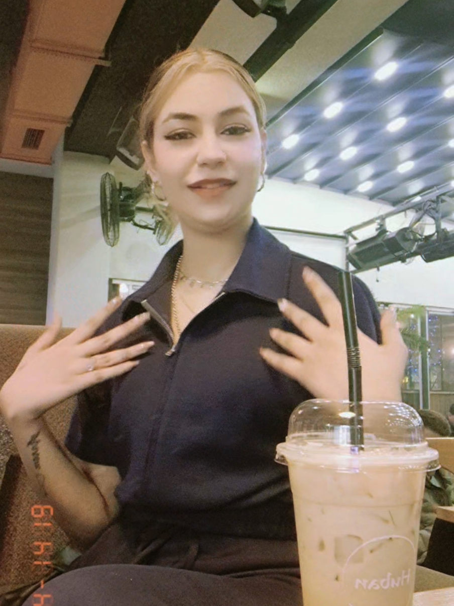 @"Nur🖤"