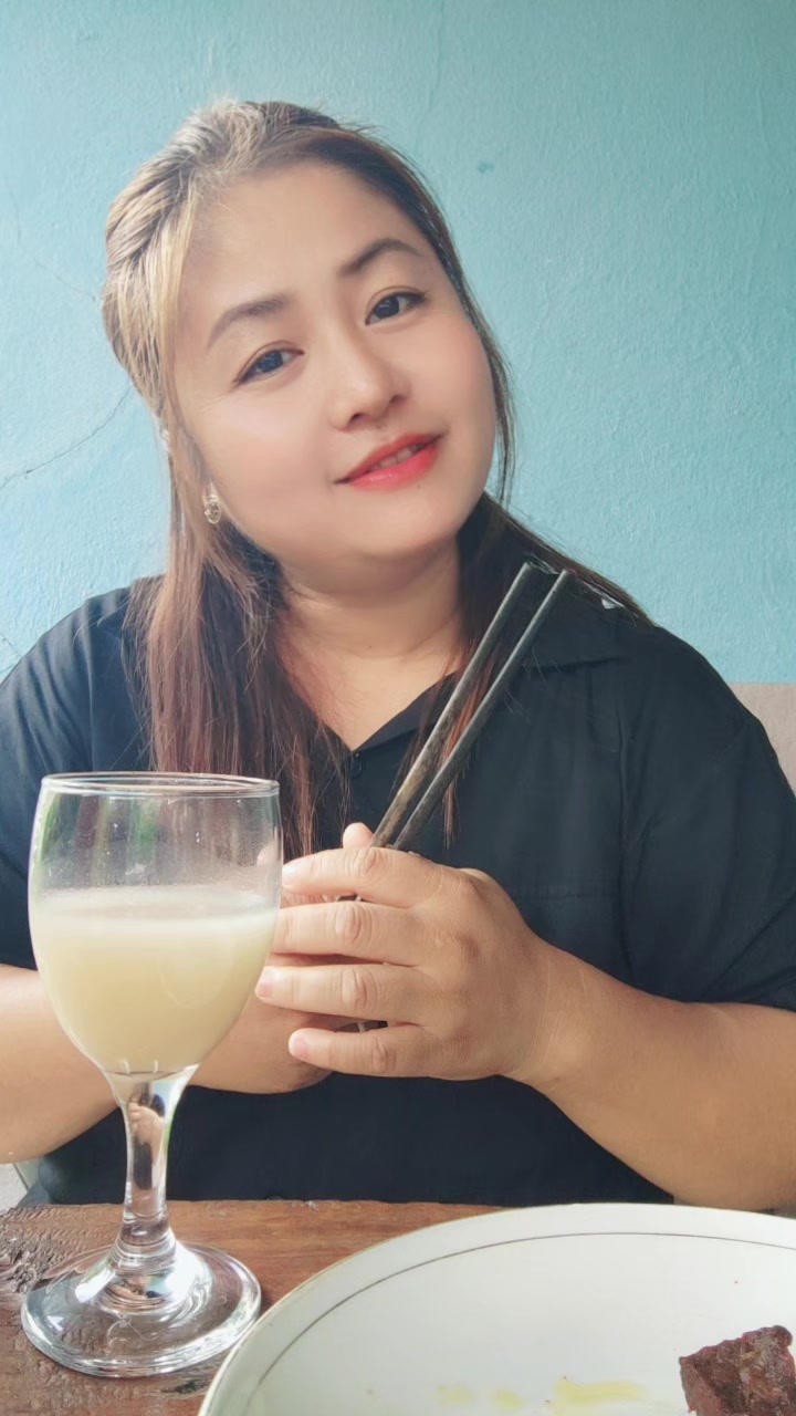 @ဖြူဖြူ