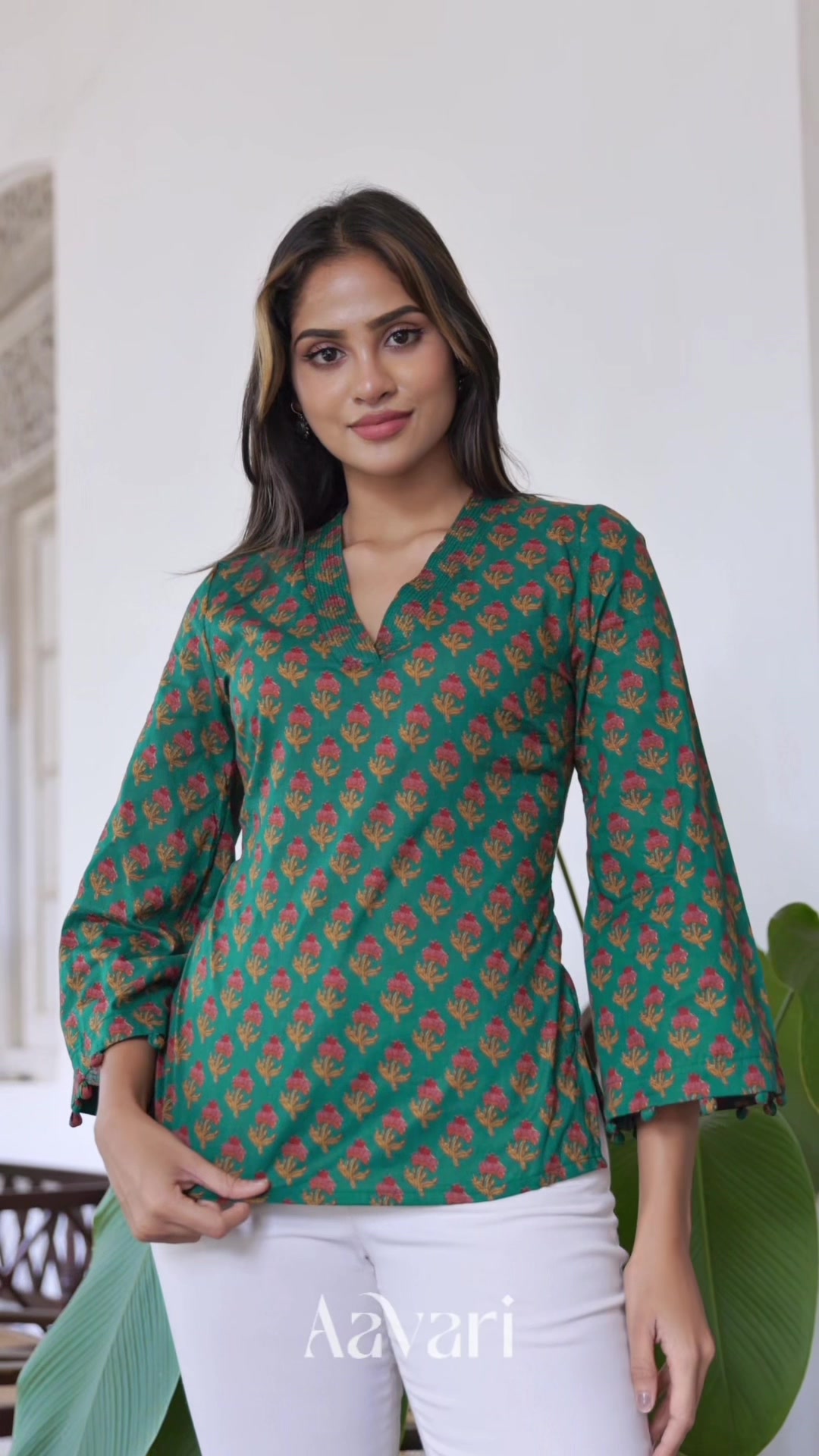 @aavari_lk