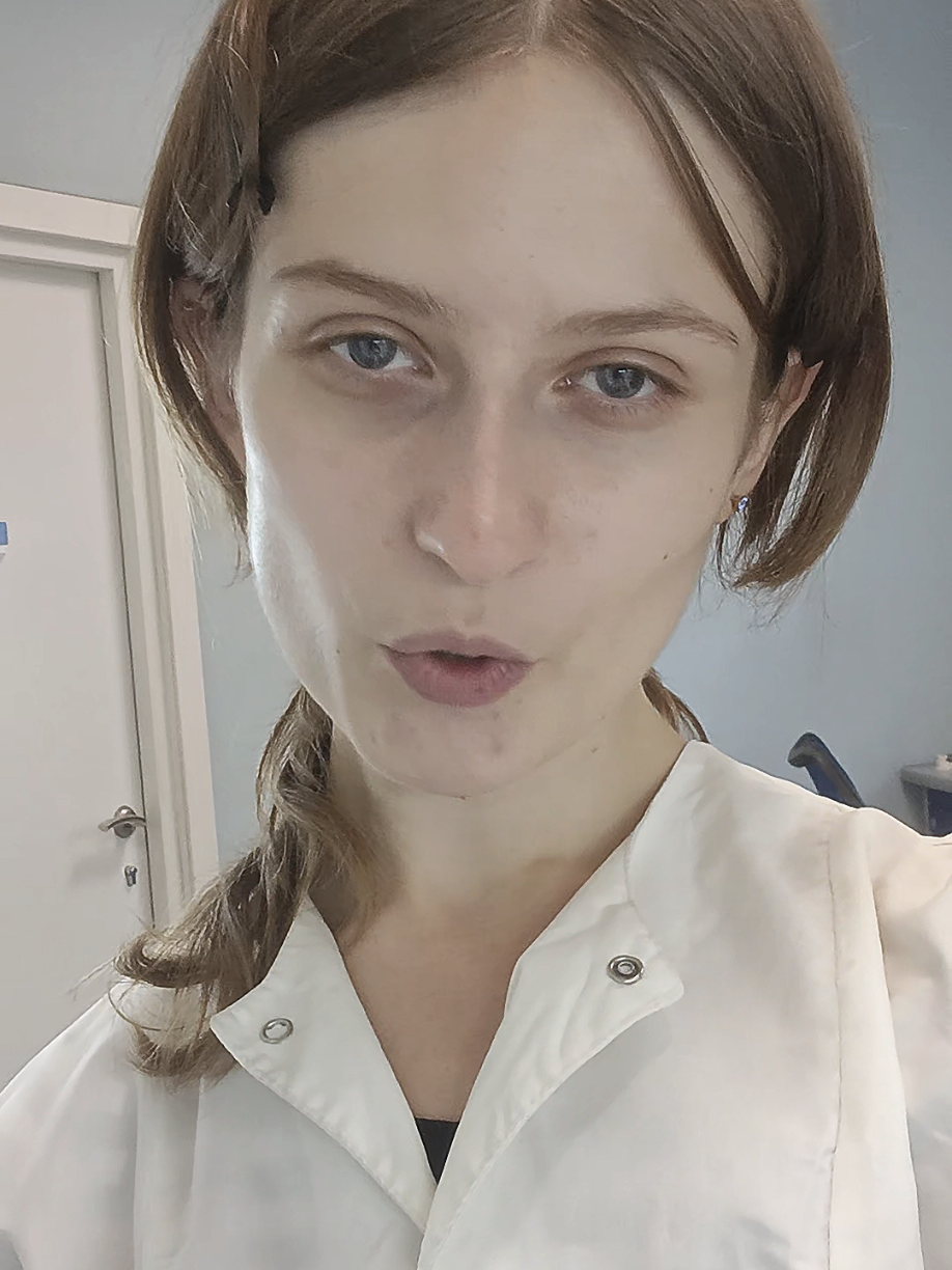 @weXlie