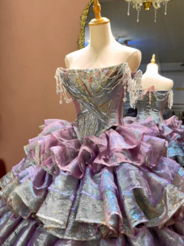 @enchantrail.gowns on IG