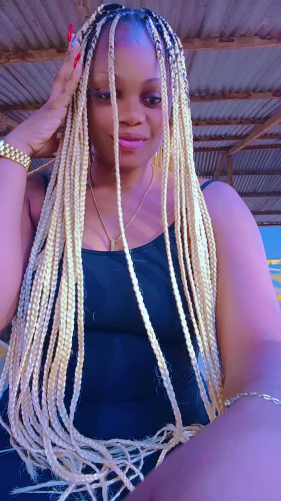 @ngama kayamba evie