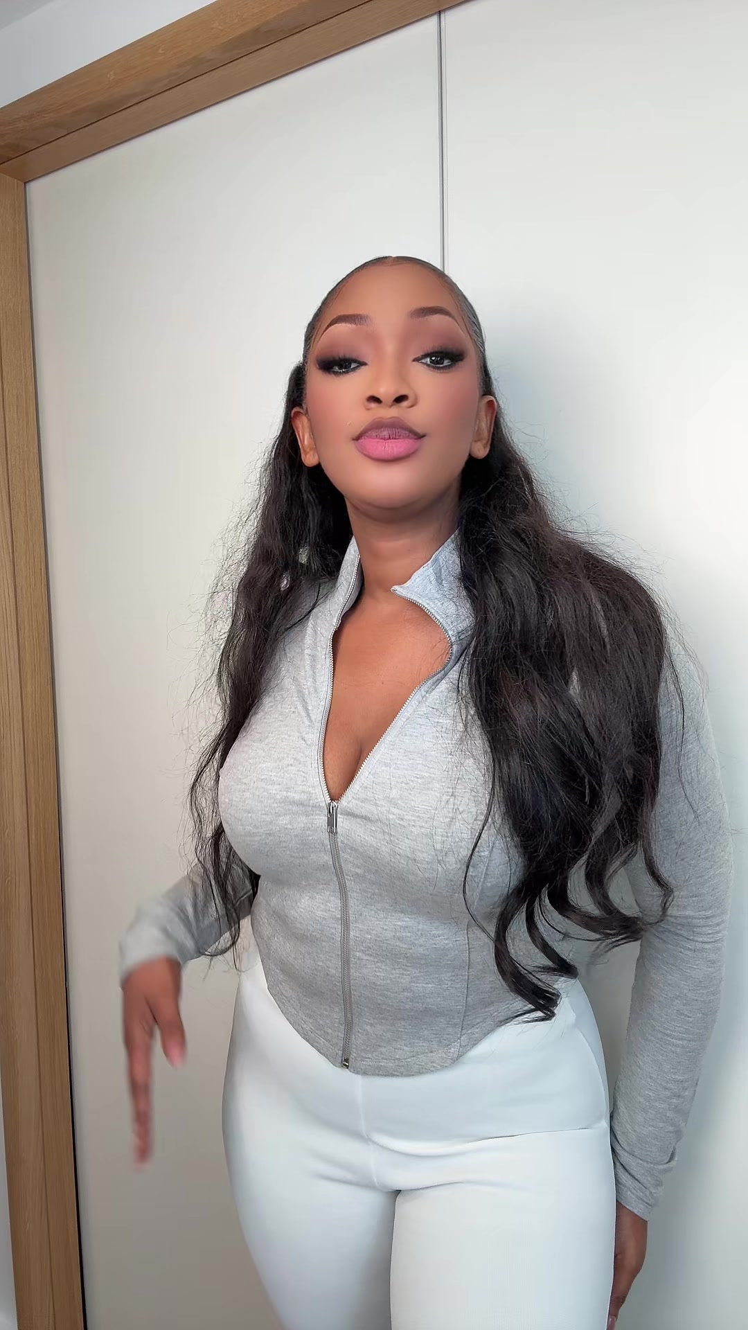 @Dj&eacute;lykaba Bintou