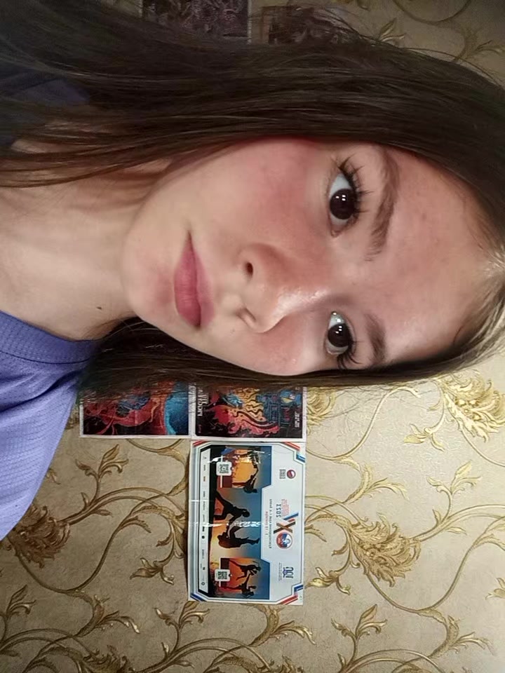 @🪭