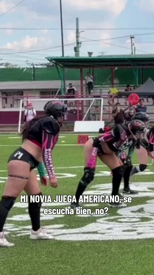 @Berenice Mora 🏈