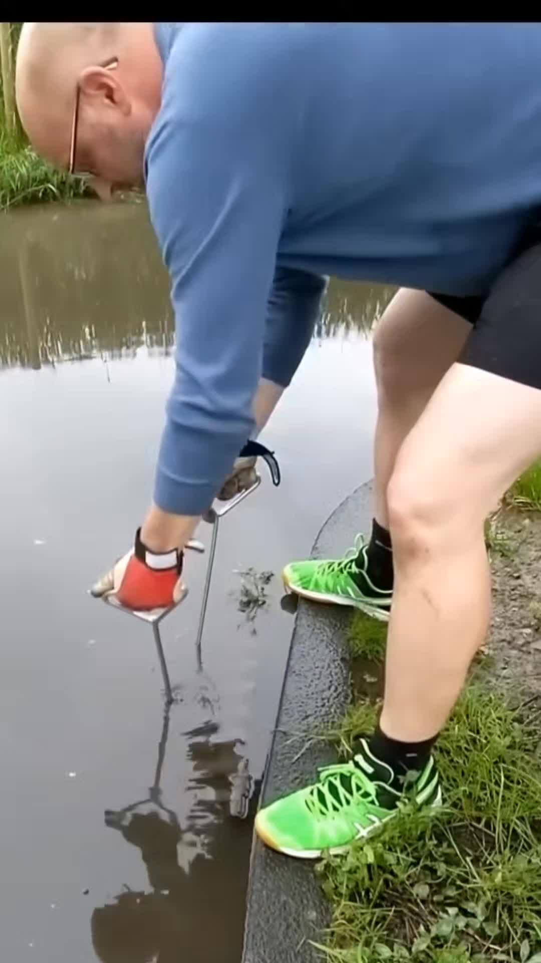 @Satisfying Drains