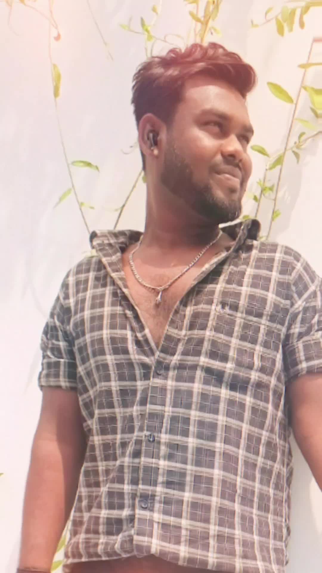 @vickey tn63