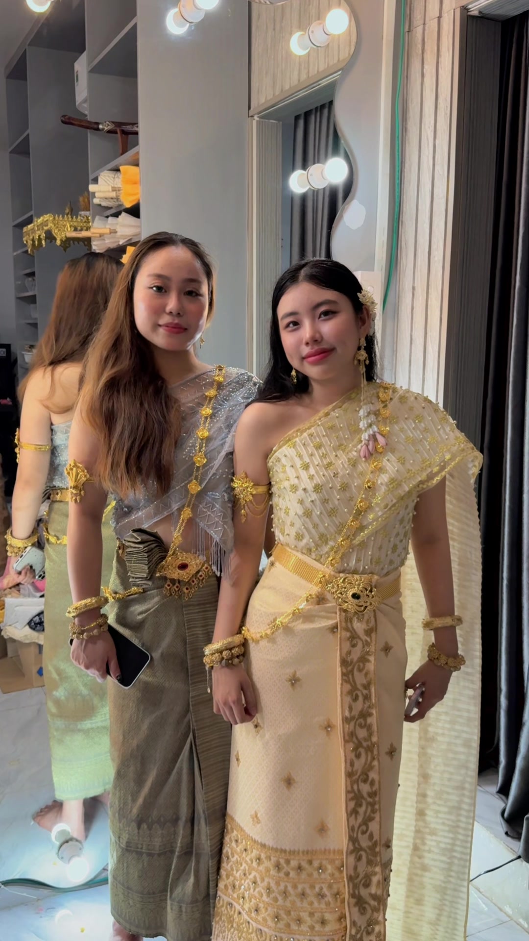 @Nết NaRy Thuê Đồ SomRong