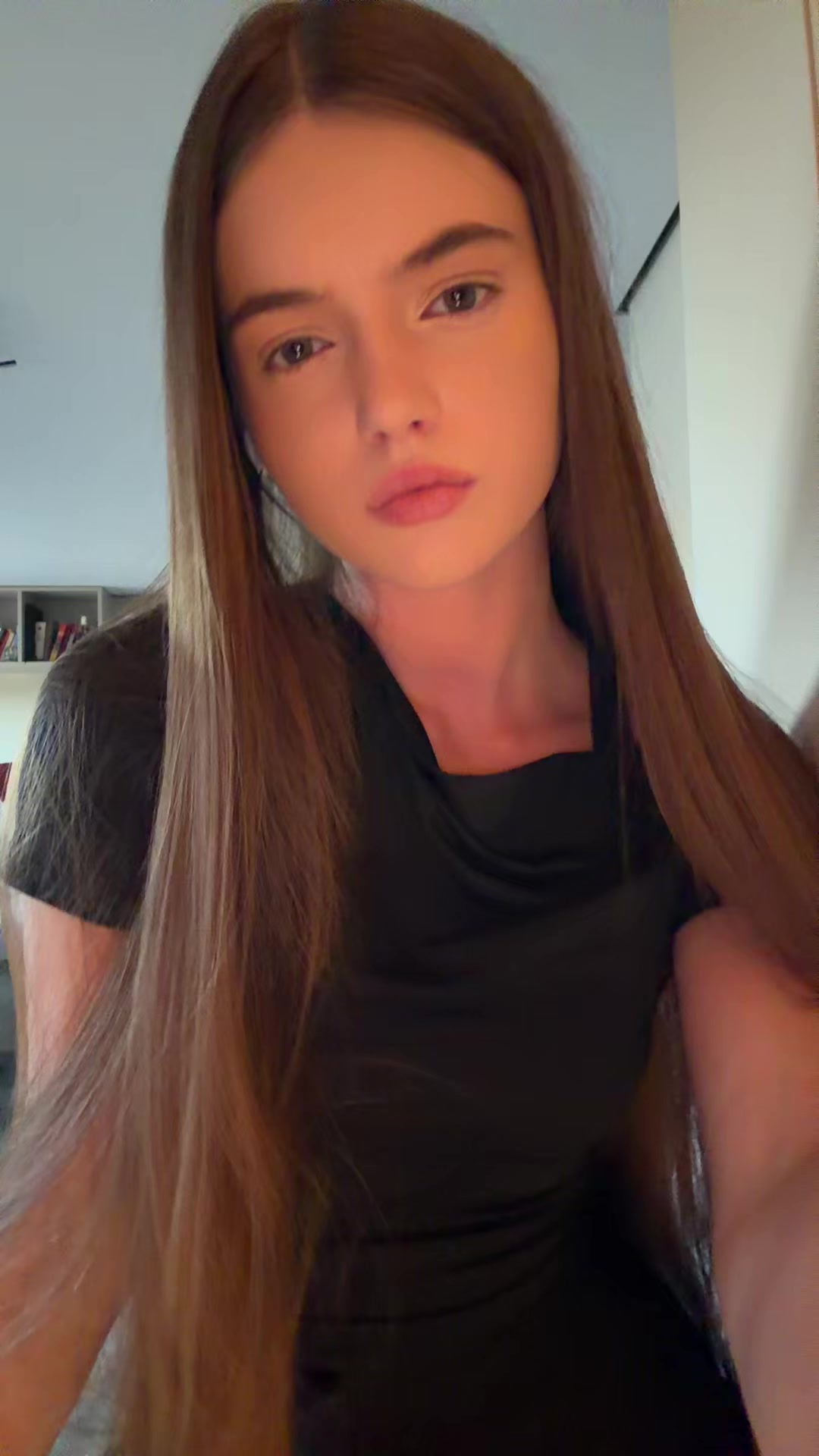 @tell1g