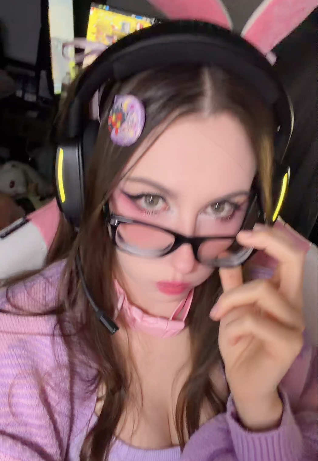 @Luna C. Kitsuen