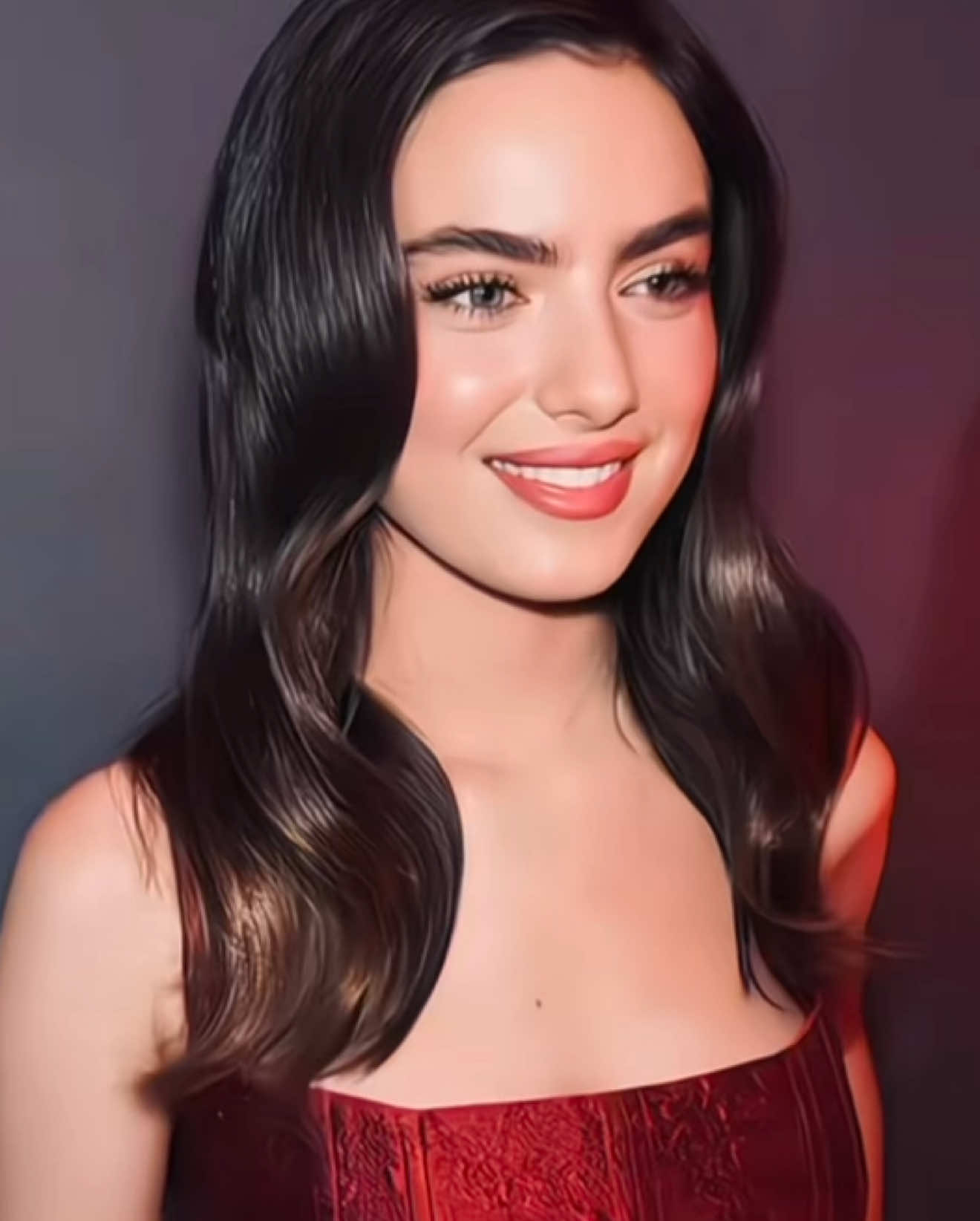 @𝐄𝐝𝐢𝐭𝐬
