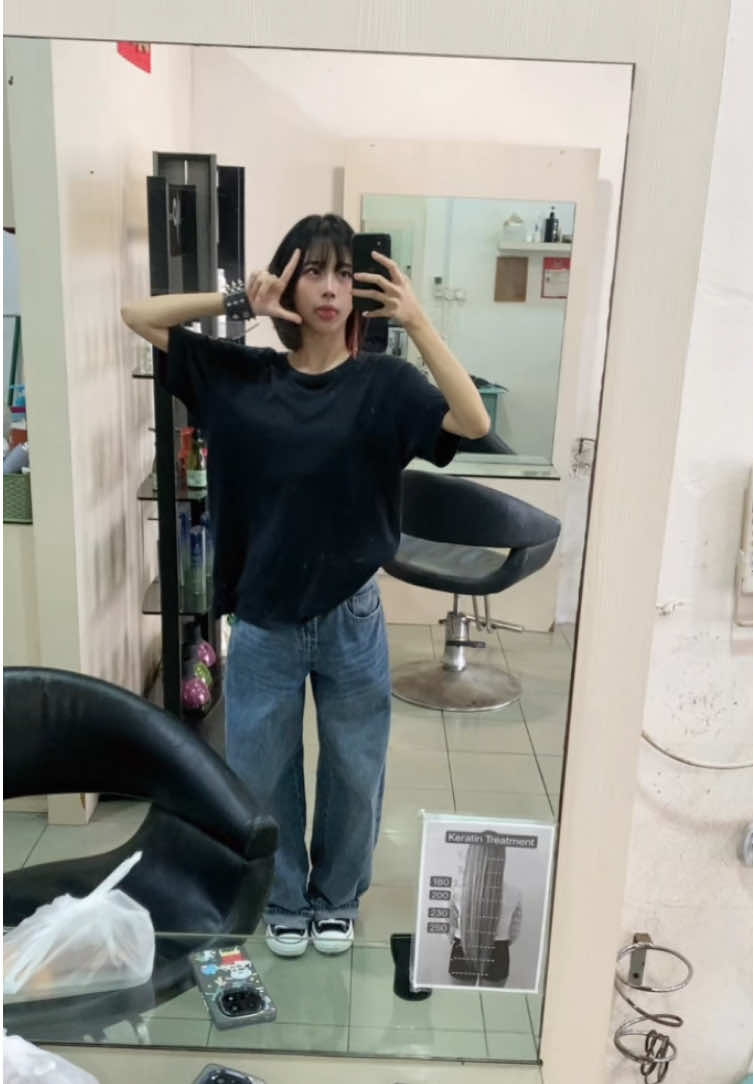 @Emi 🐇