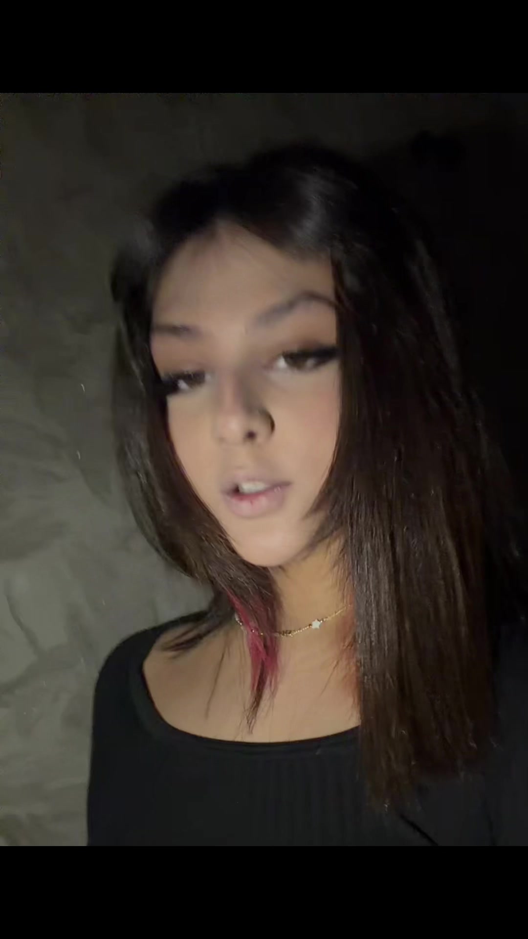 @Felora