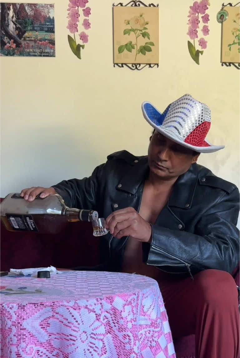 @पारदर्शी खरेल