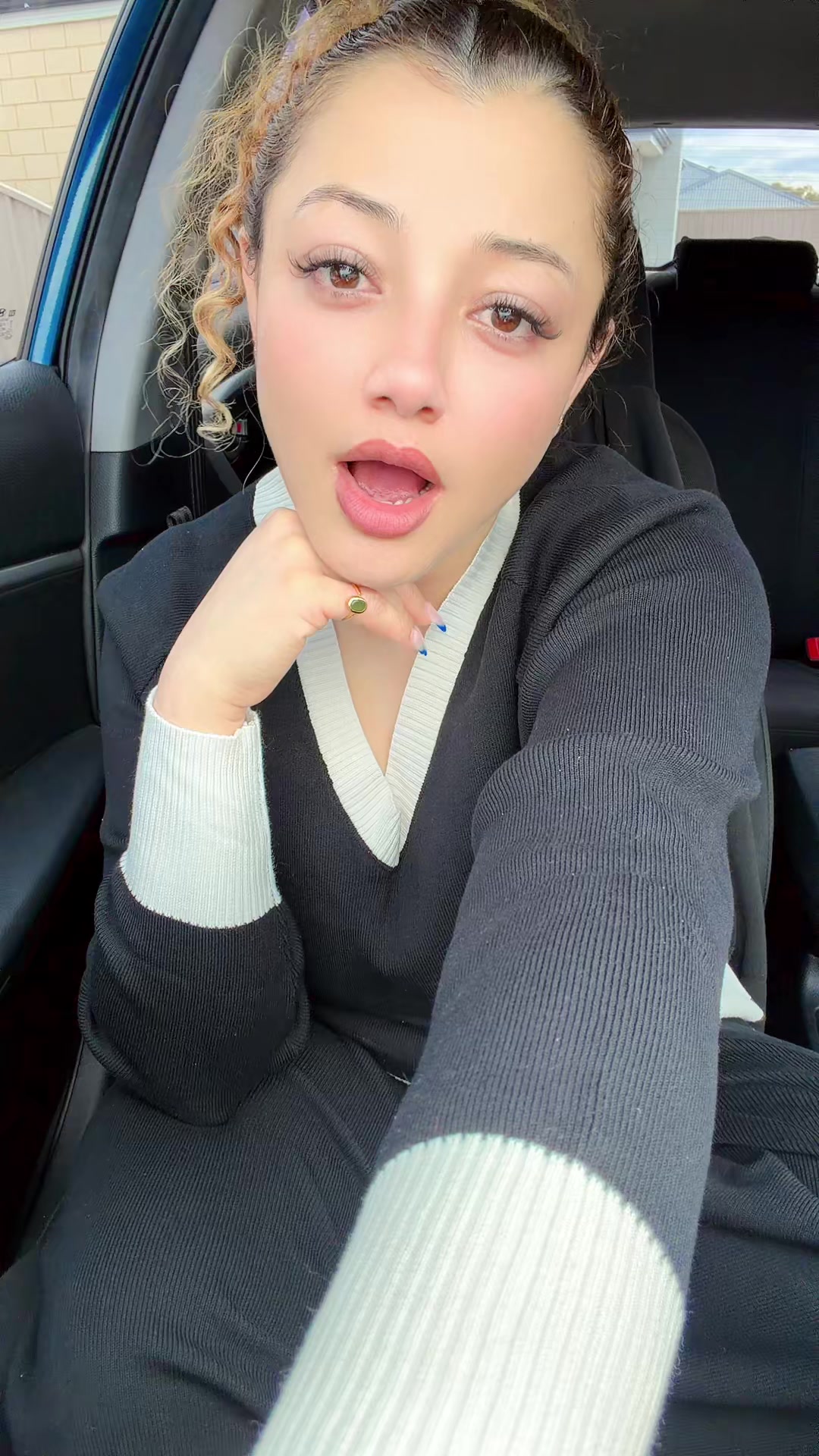 @🌹rina sunar🌹