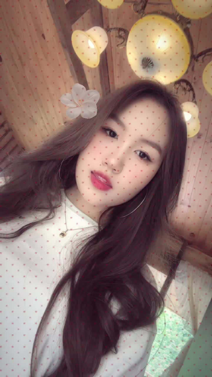 @Lục Thị Ho&agrave;n Hảo