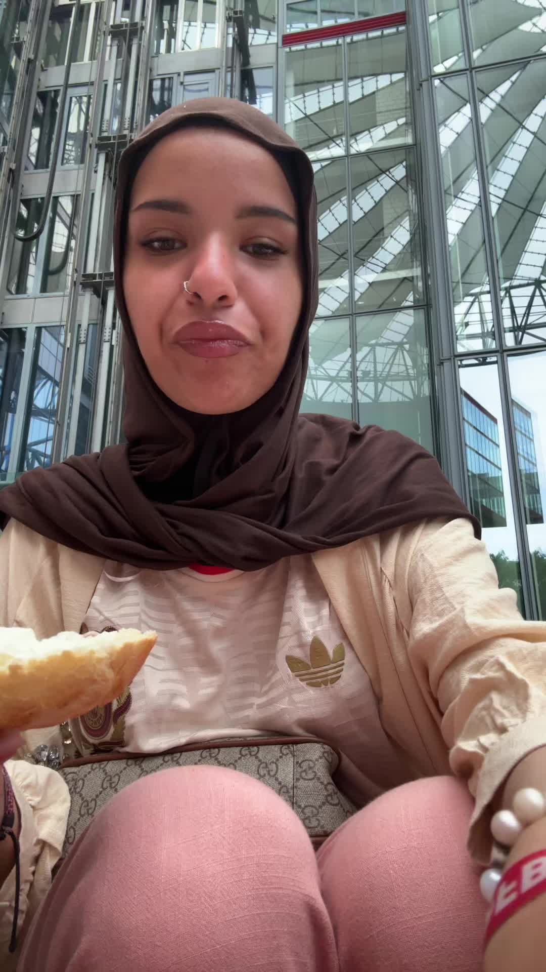 @Riri🇯🇴🍅