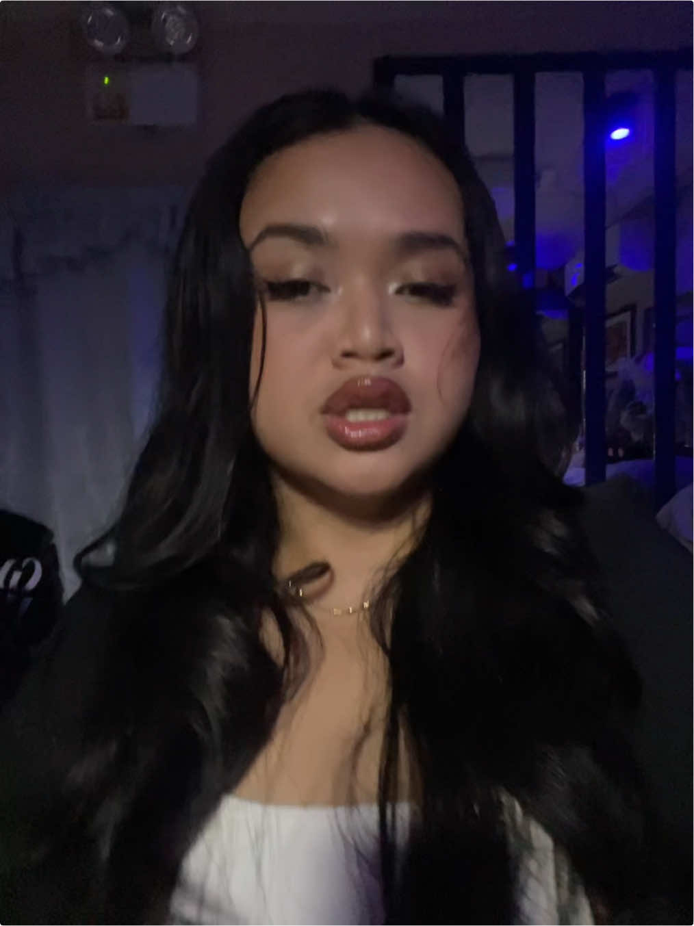 @_SofiaJoyce
