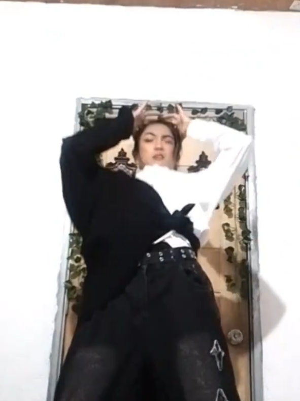 @KAI (음)🐻🩰🇰🇷🇵🇭🦋