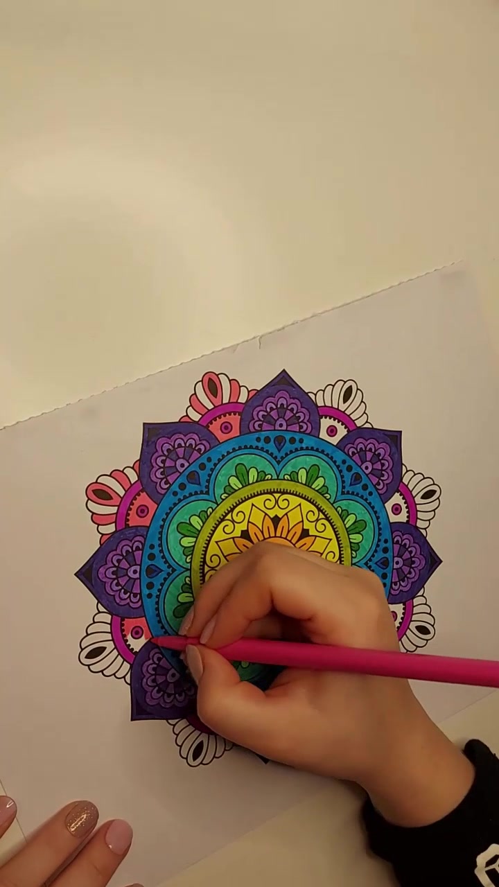 @TheElliebobAdventure