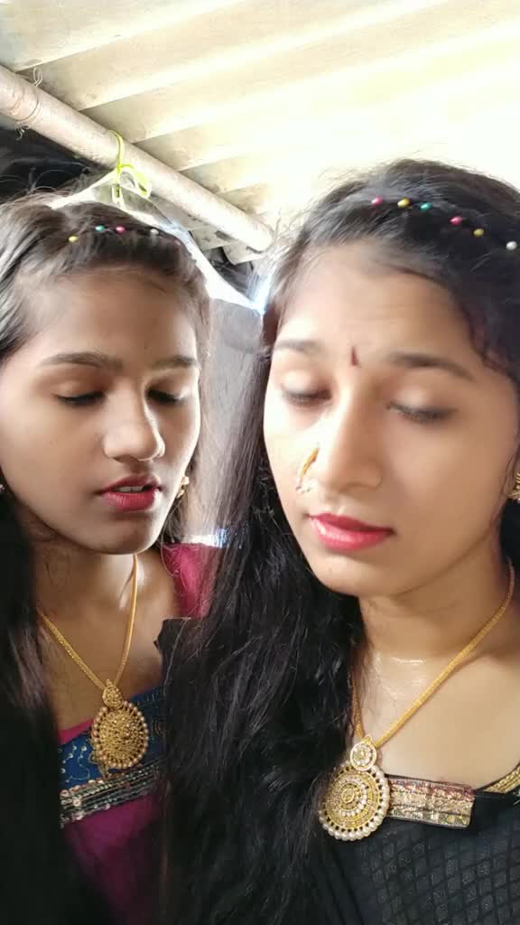 @rohuu😍😘