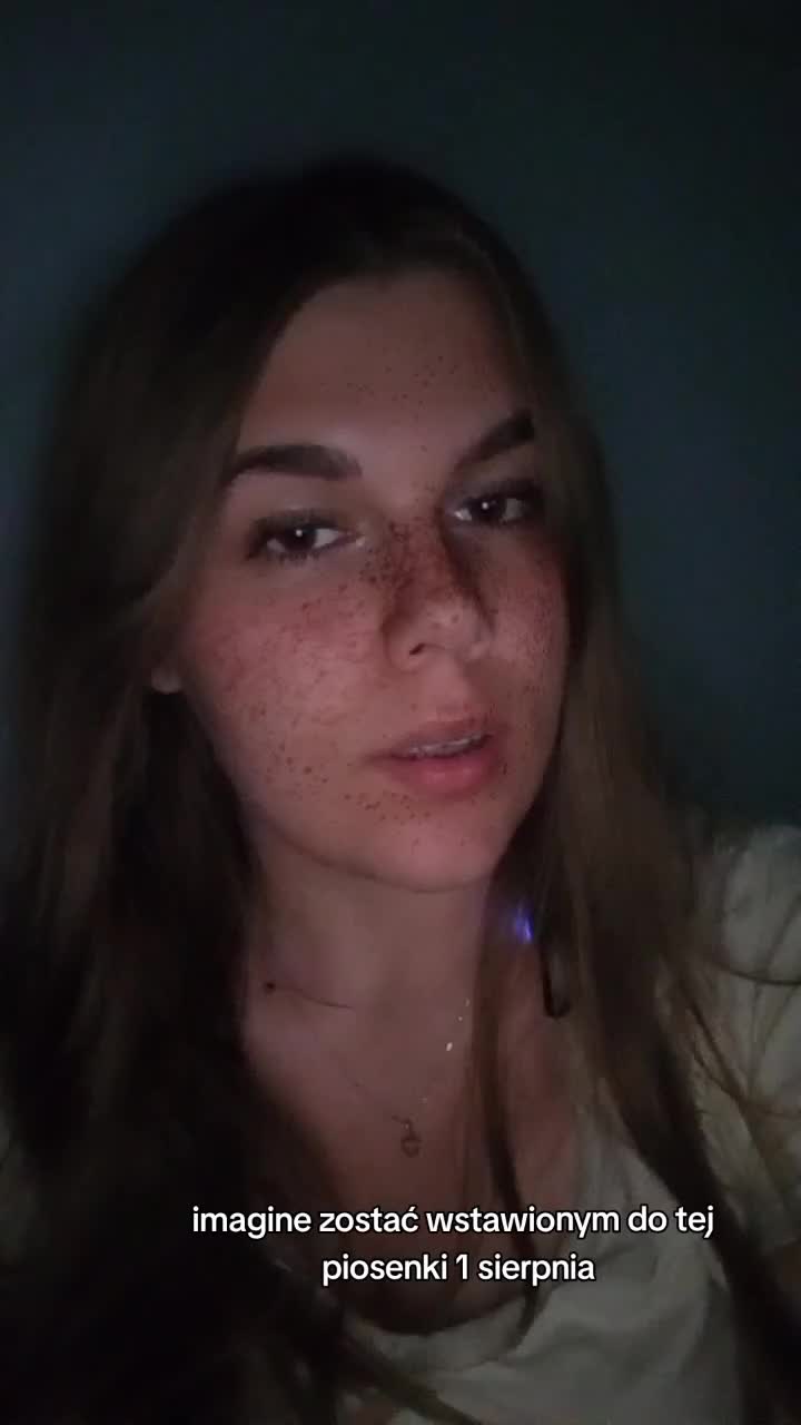 @Karolciaa<3