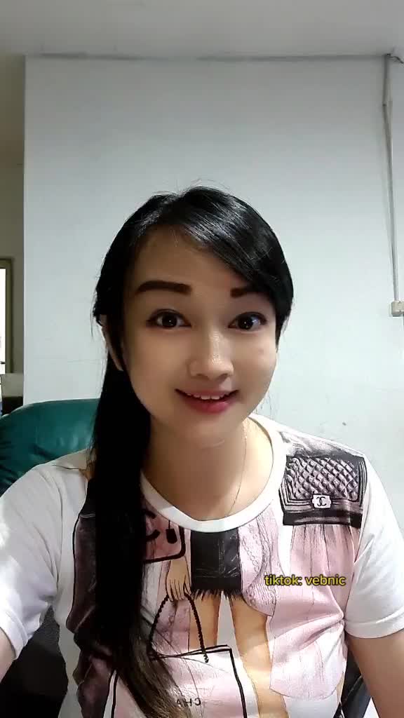 @Veronika Wang