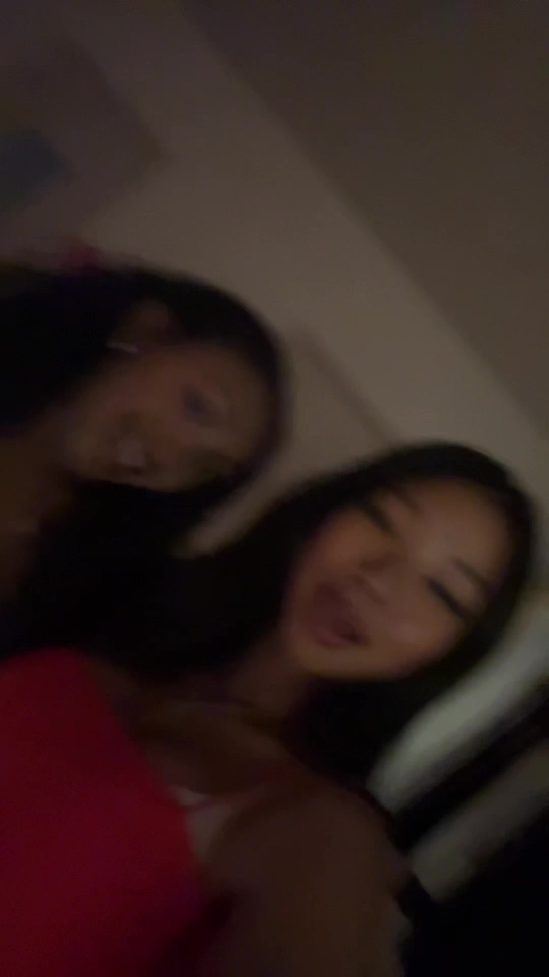 @eleanorhong