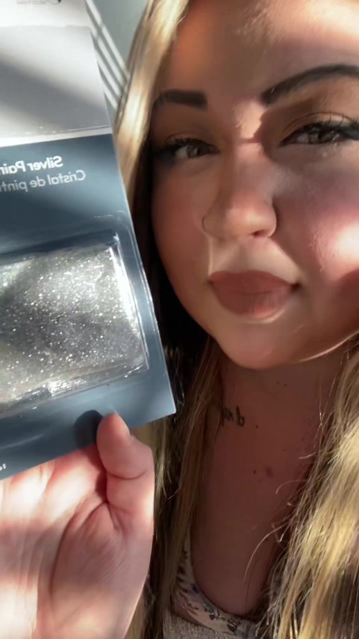 @lyndsi
