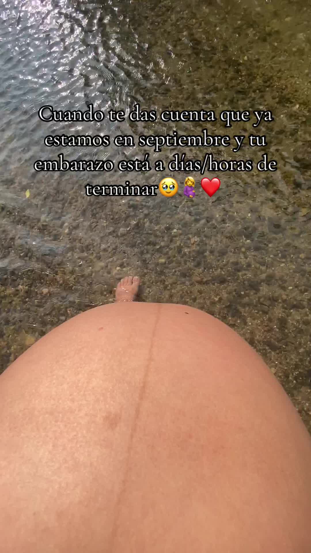 @🦦