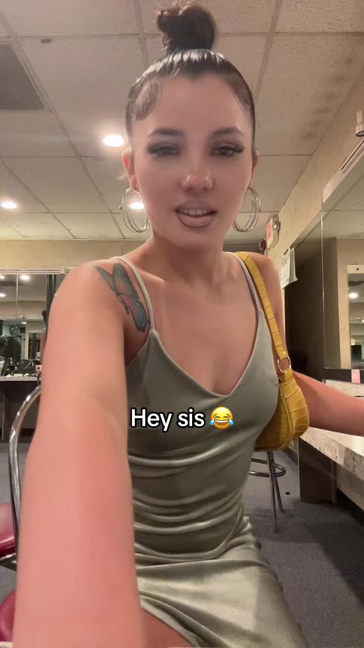 @_desireethesinger