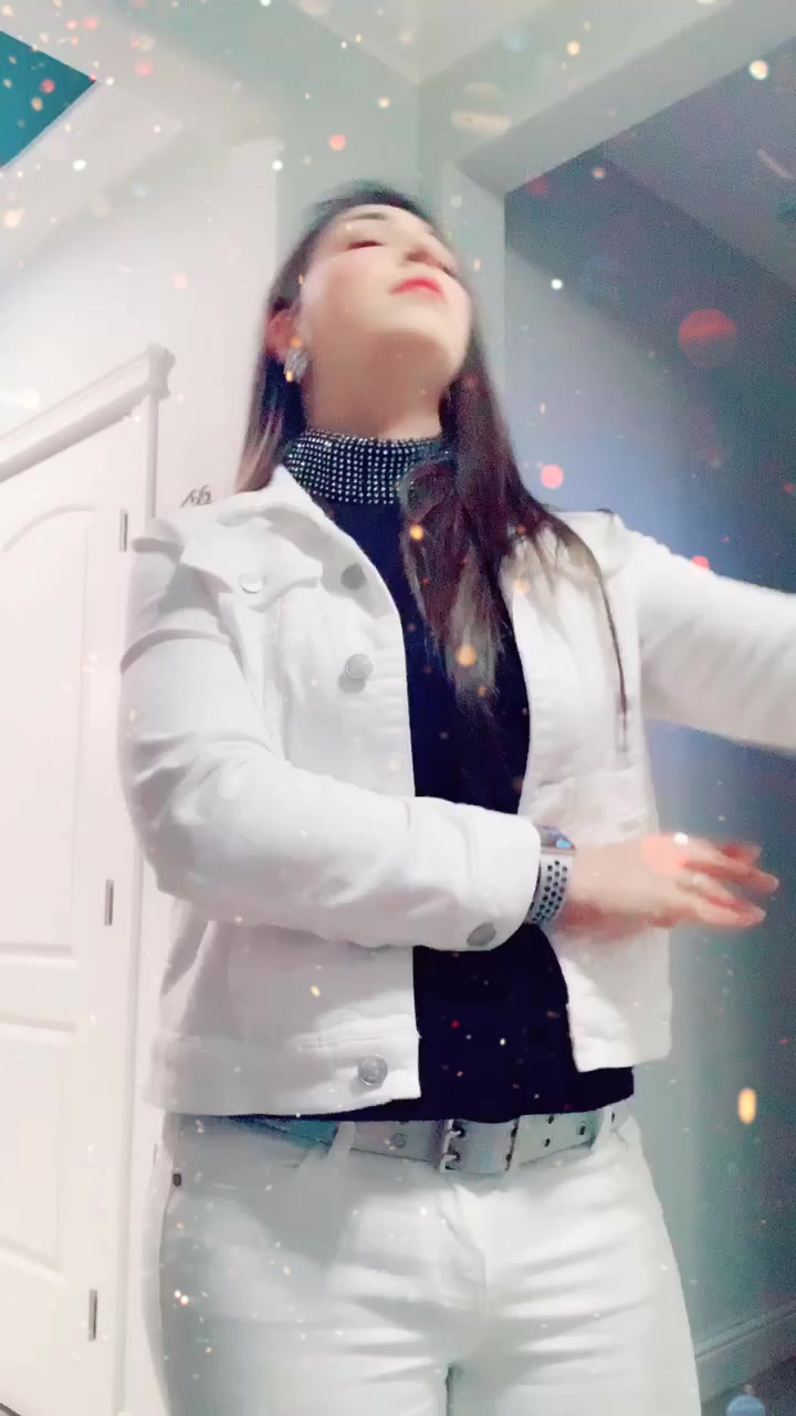 @Smiling_queen