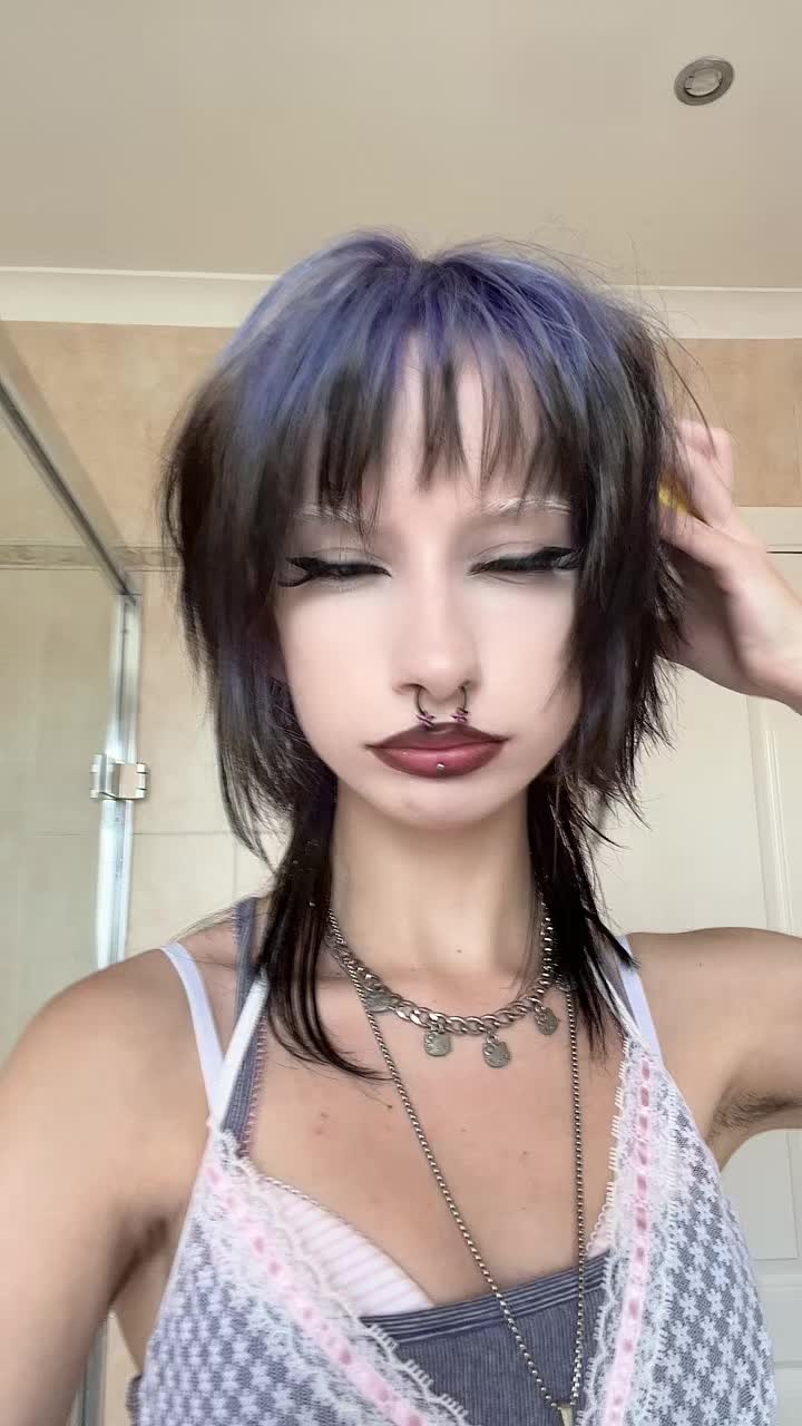 @🧟♀️