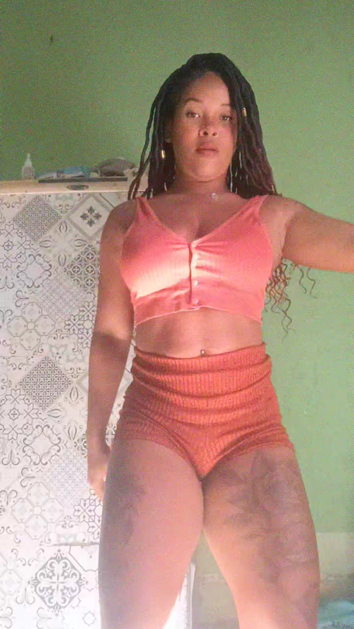 @aninhalopes