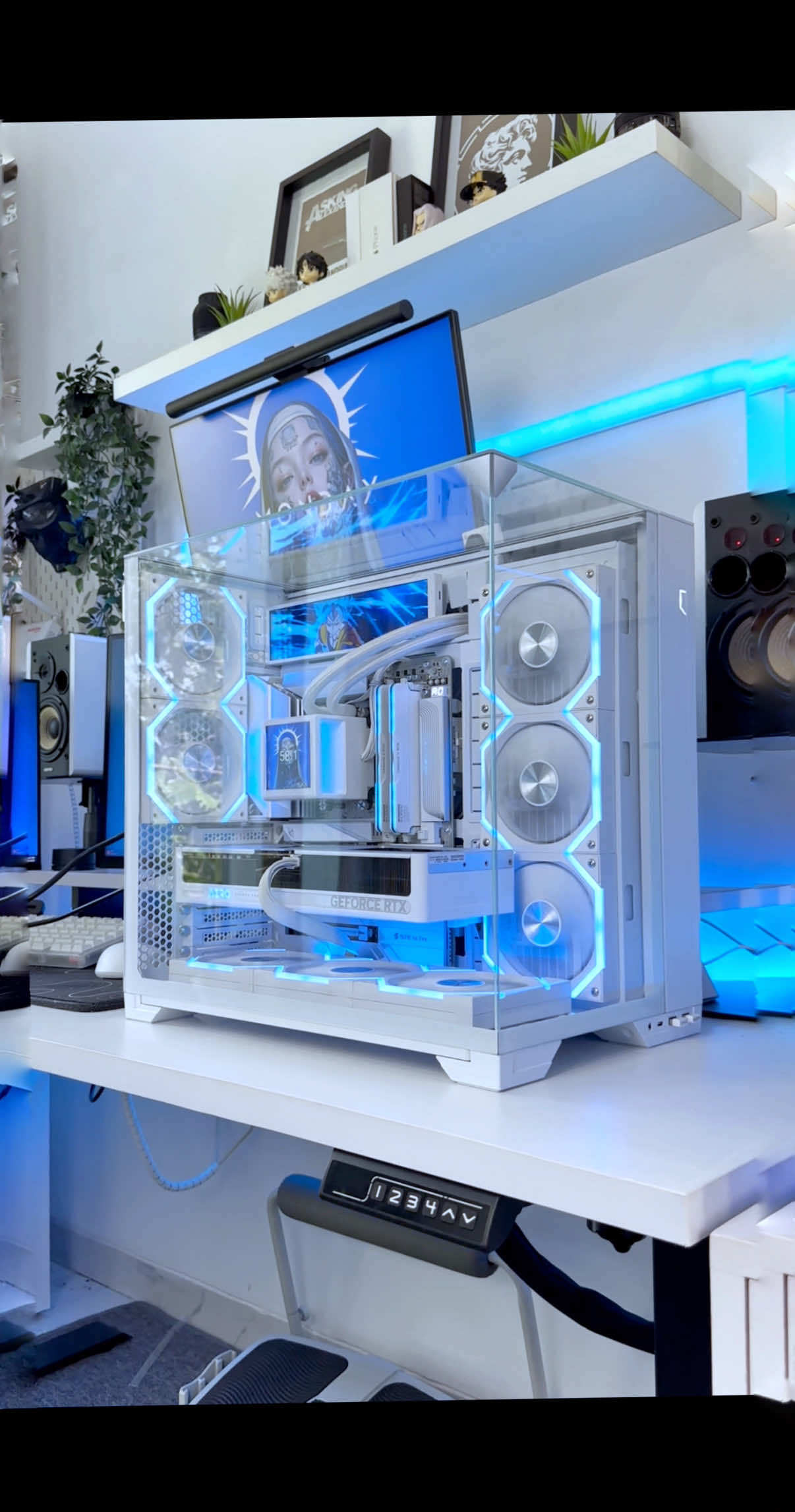 @Rheus | PC Desk Setup
