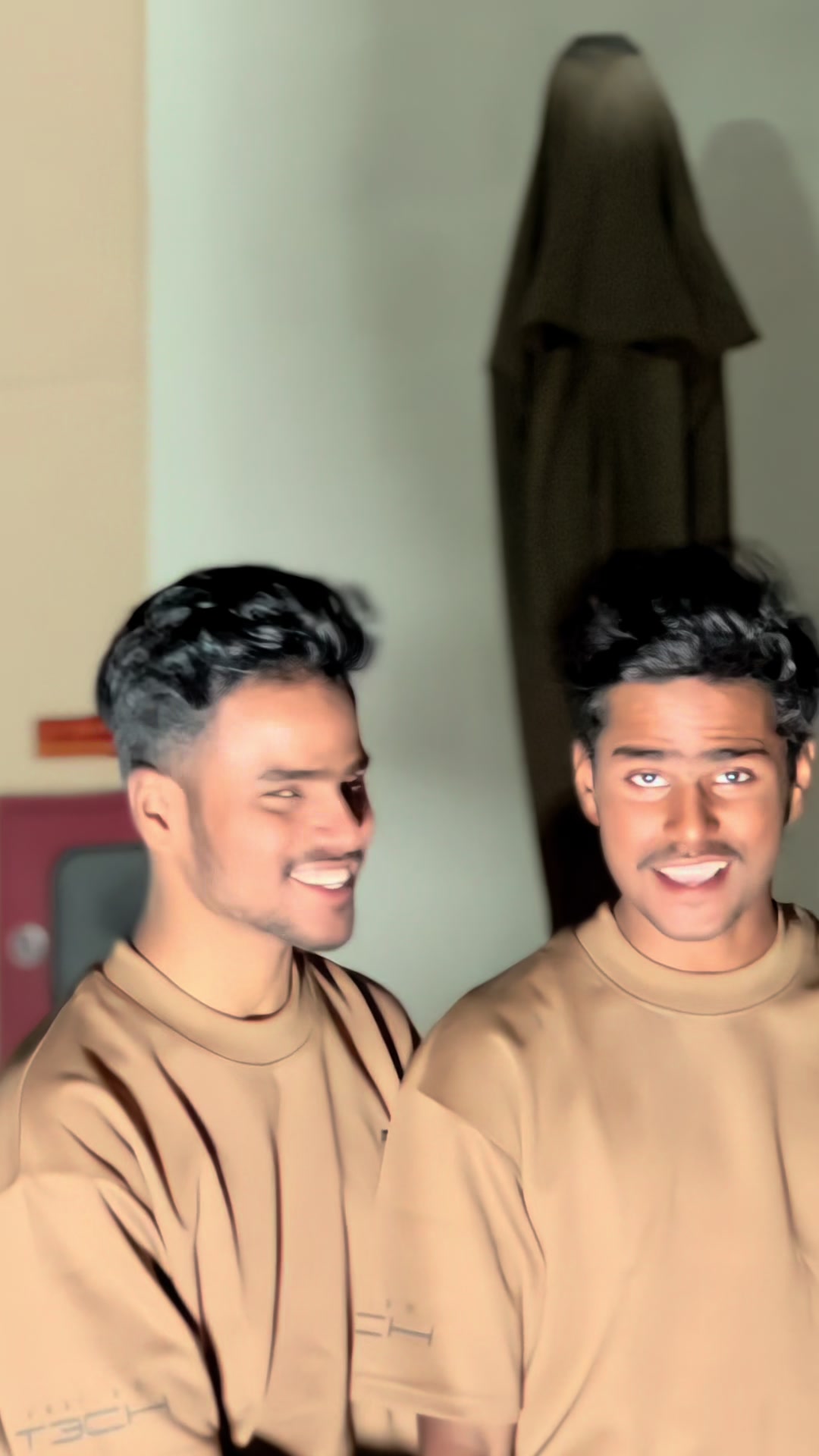 @😎HASAN  😎HUSAIN  👬