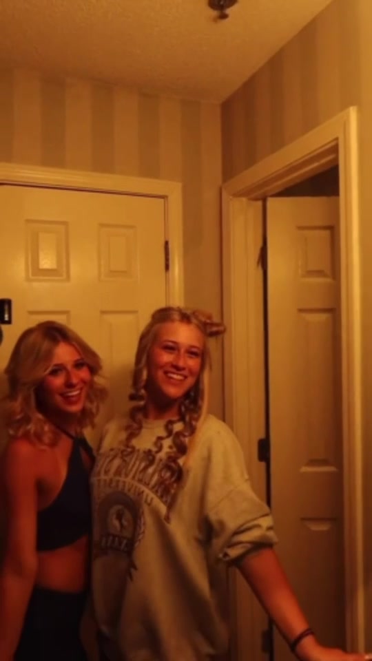@savconway_