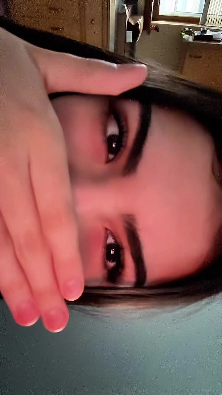 @🦢