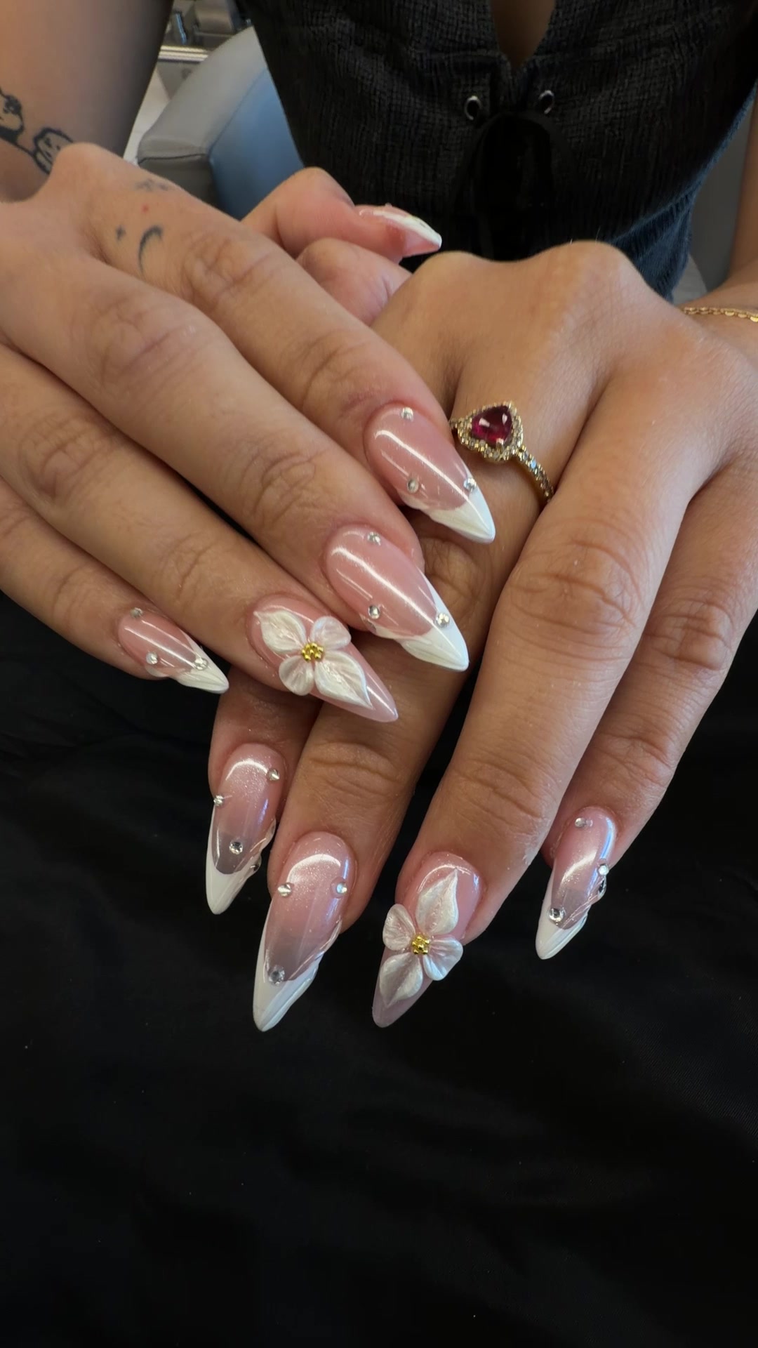 @Perfect10Nailspa