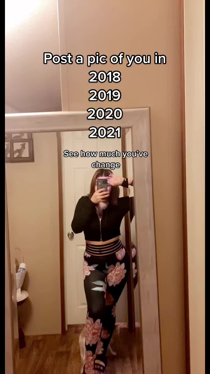 @Ashhleyinks
