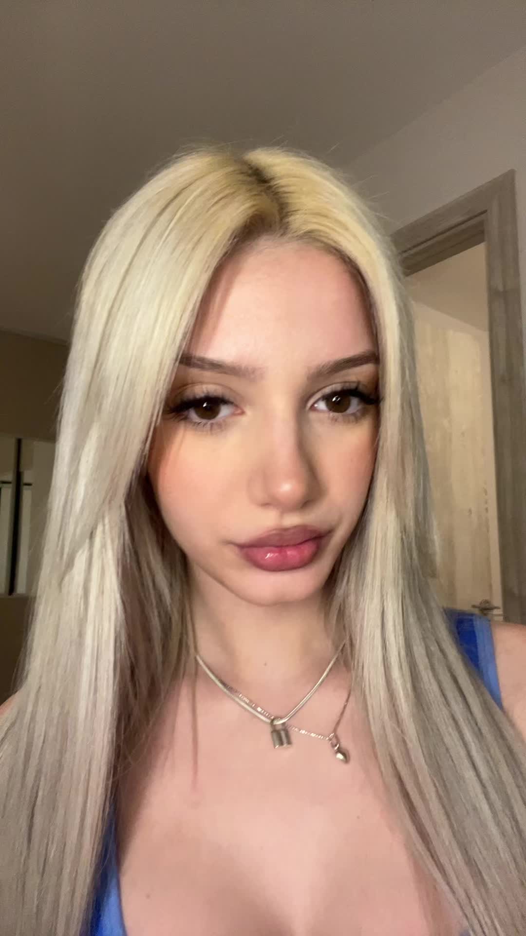 @Alexis