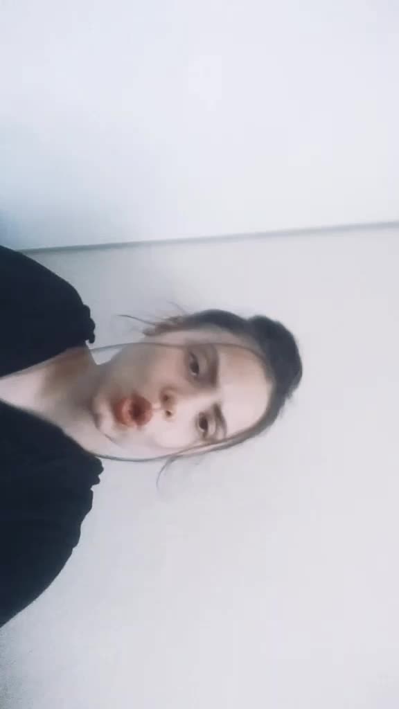 @Queen💣🔥