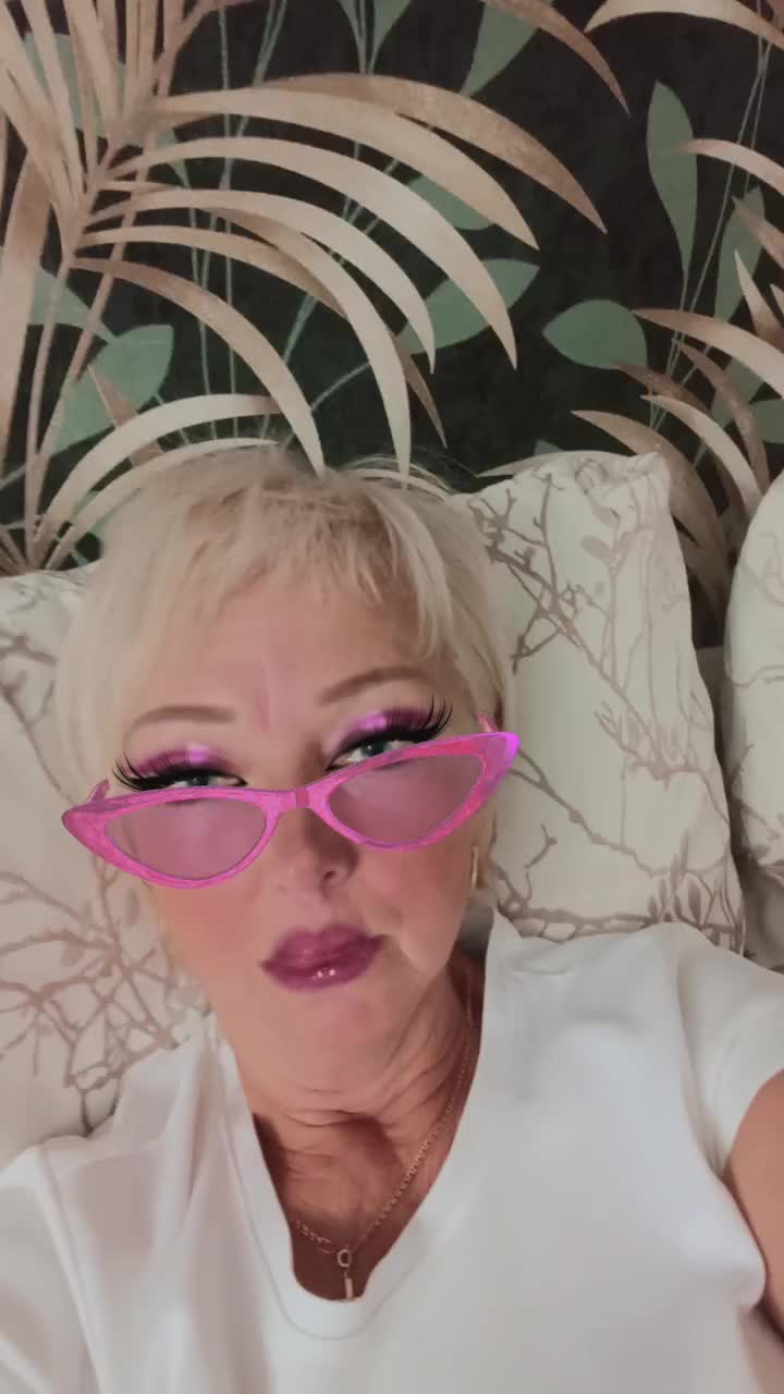 @Елена 💕