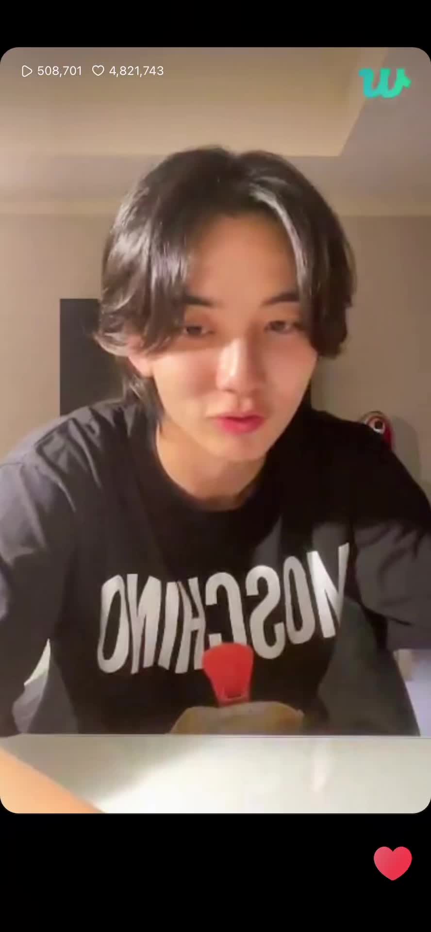 @。