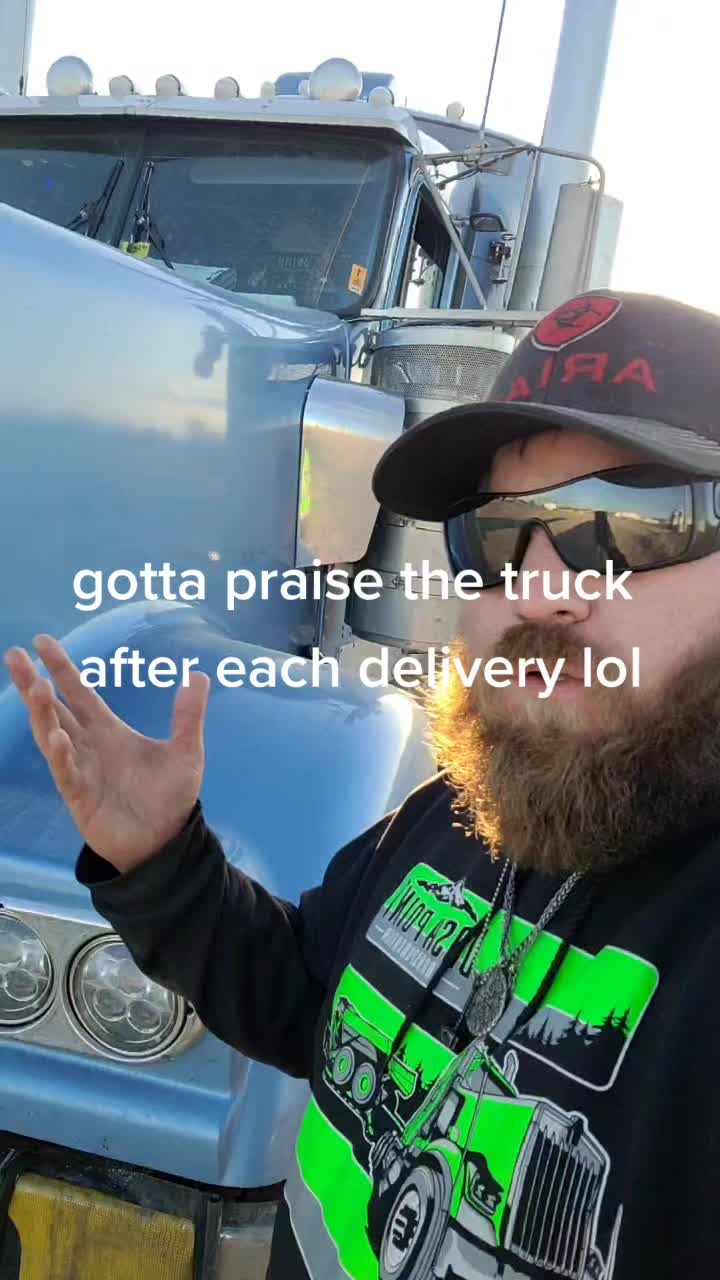 @18wheelinsonofabitch