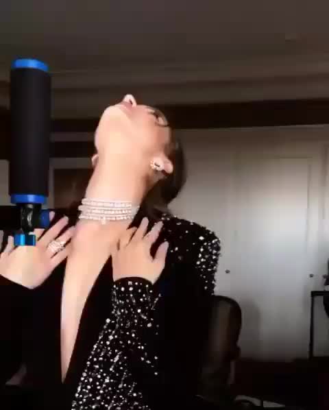@Barbara Palvin